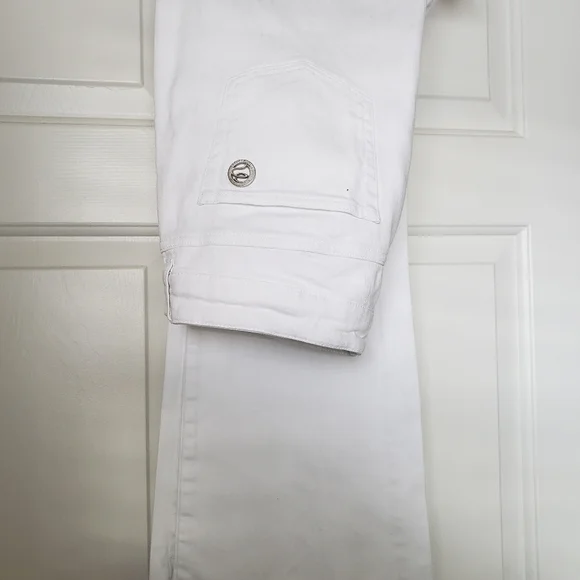 Butterfly Emb Pantsuit - Picture 3 of 5